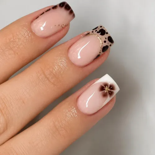 Cheetah Accent Nail