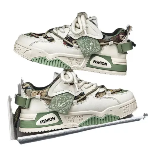 MEN’S SNEAKERS 