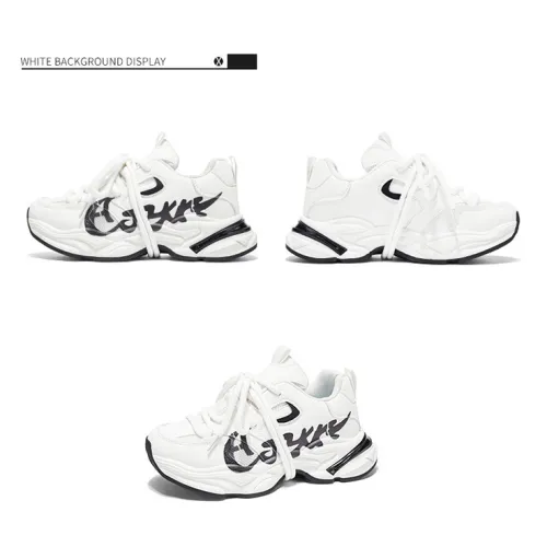 MEN’S SNEAKERS 