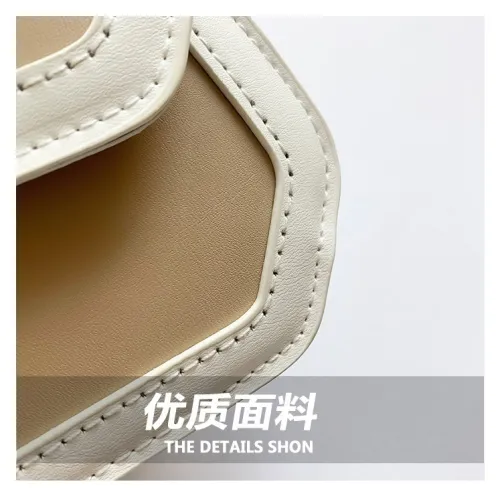 LADIES HANDBAG 