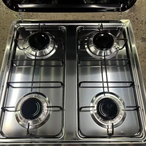 FOUR BURNER GAS STOVE 