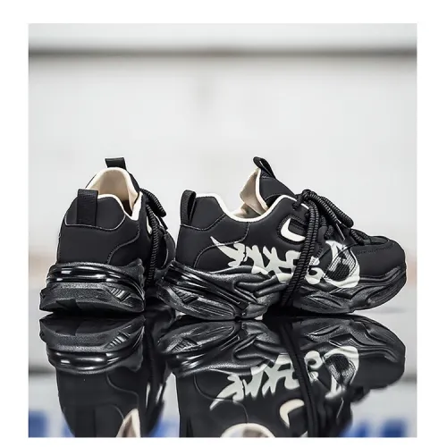 MEN’S SNEAKERS 
