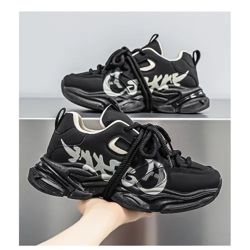 MEN’S SNEAKERS 