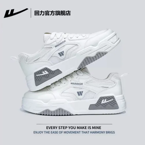 MEN SNEAKERS 
