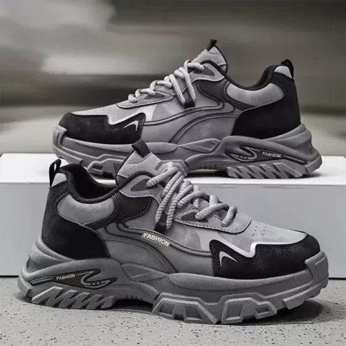 MEN’S SNEAKERS 