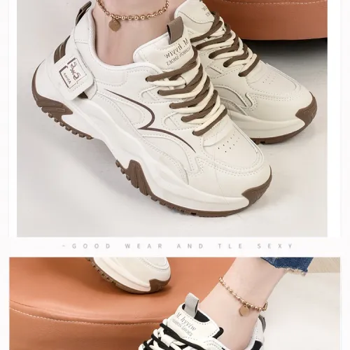 WOMEN’S SNEAKERS 