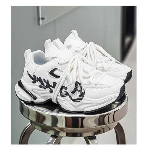 MEN’S SNEAKERS 