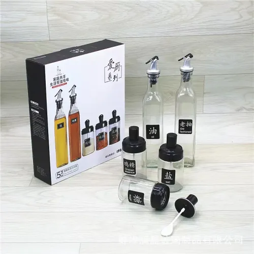 KITCHEN OIL AND SPICE SET